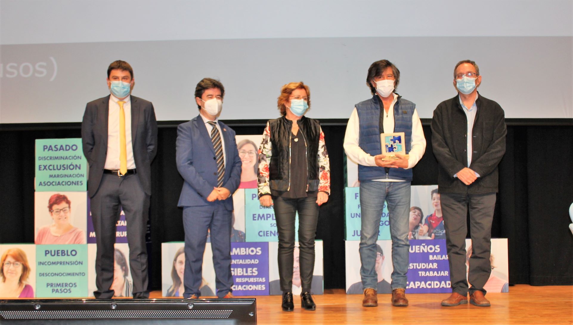 Autoridades y López Otín