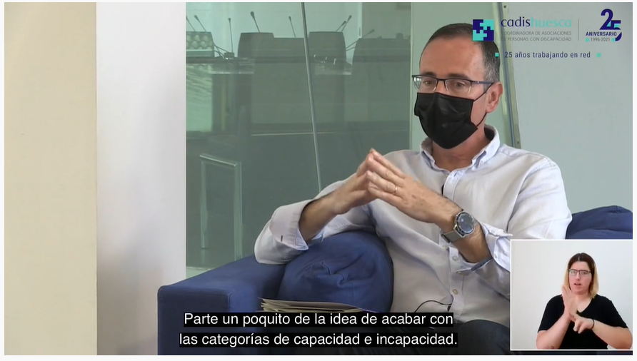 Frame vídeo J.A. Baratech en Conversaciones