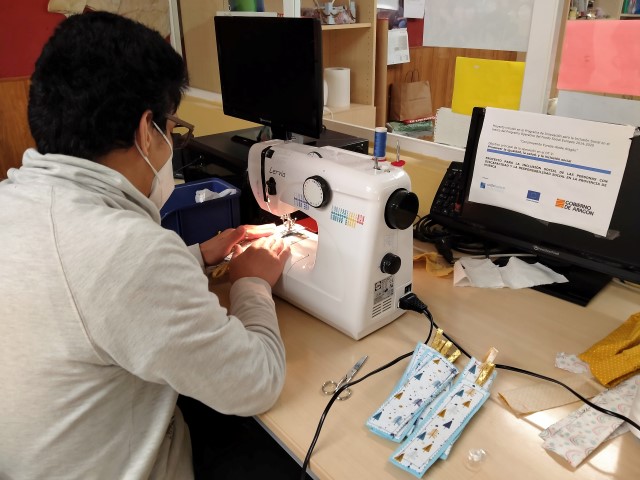 Curso Confección. Cáritas Small