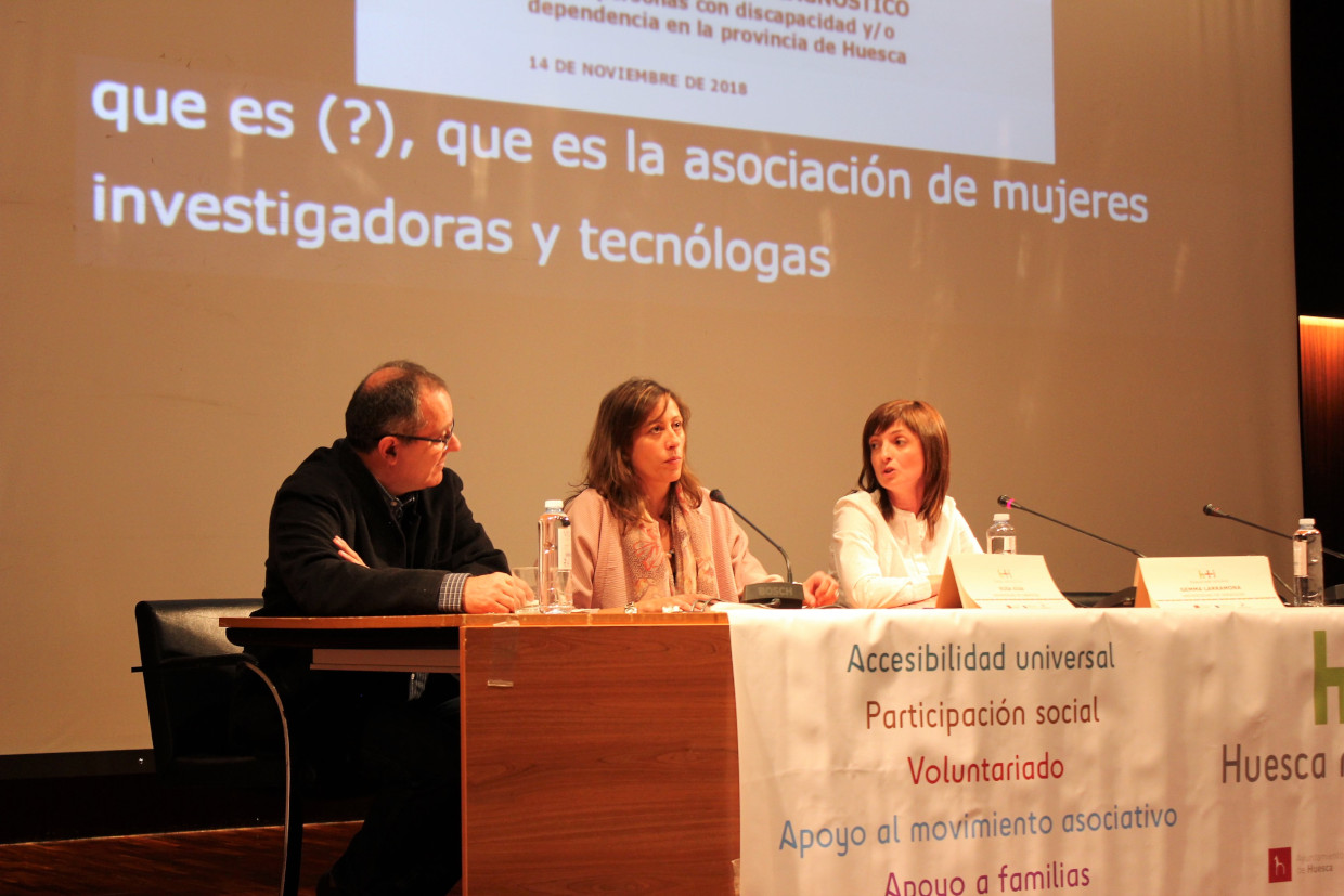 Paco Ratia CADIS Huesca Gema Larramona y Rosa Aísa