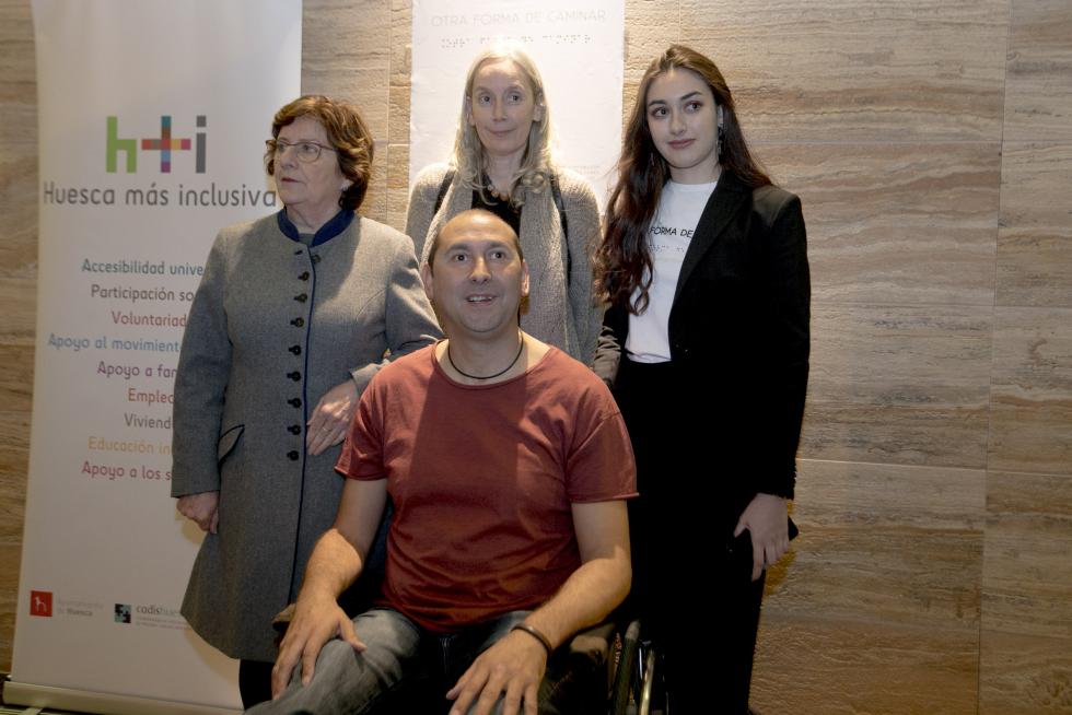 el teatro olimpia colgo el cartel de completo para el documental dirigido por laura torrijos bescos y que tiene entre sus protagonistas a josan rodriguez 1